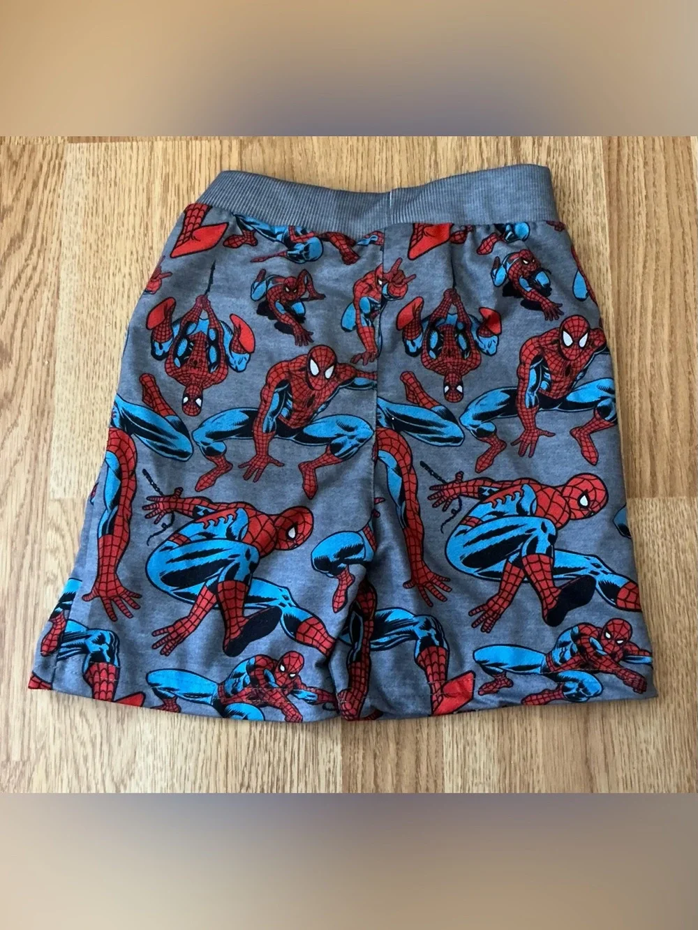 Marvel Spider-Man Red and Blue Kids Superhero Tee & Shorts Set Size 5